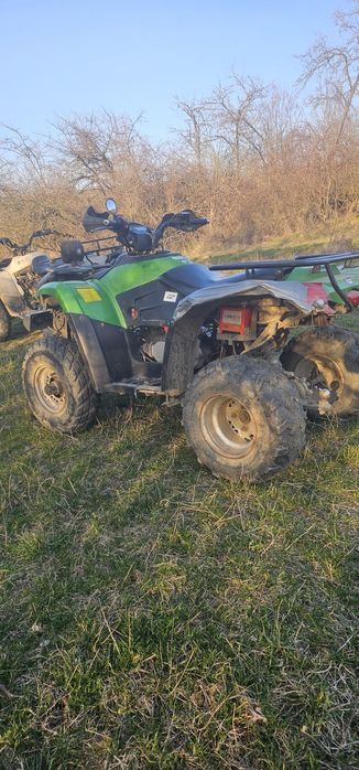 Vând ATV 260 în Linhai pornire la buton trage foarte bine
