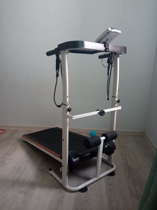 Продам беговую дорожку