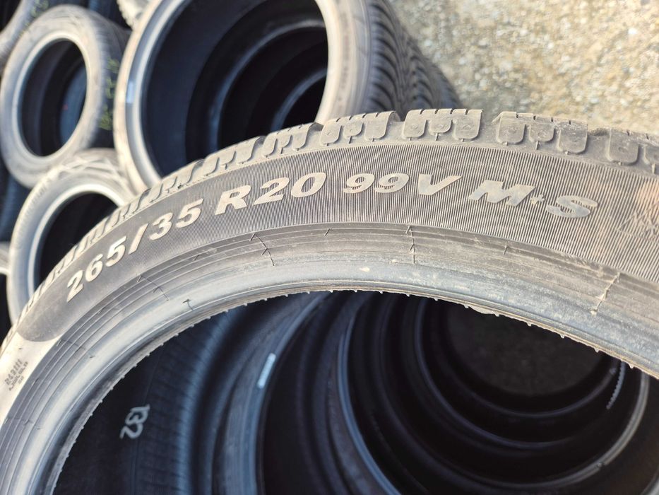 2 Anvelope de IARNA - 265/35/20 - PIRELLI - CA UNELE NOI , aprox 7.5 MM - DOT 2022 AO OEM AUDI A7 !