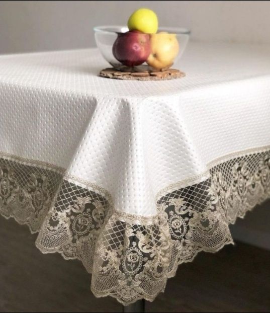 Скатерттер мен раннерлер