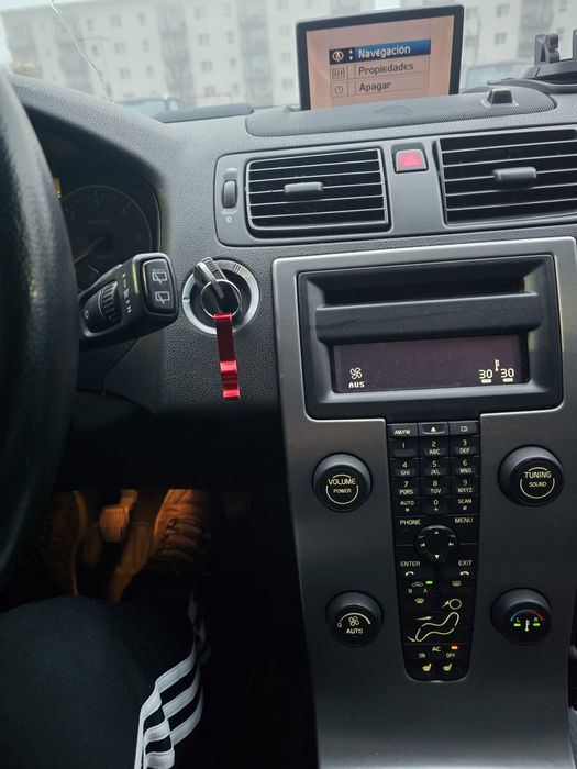 De vânzare Volvo V50 pachet full