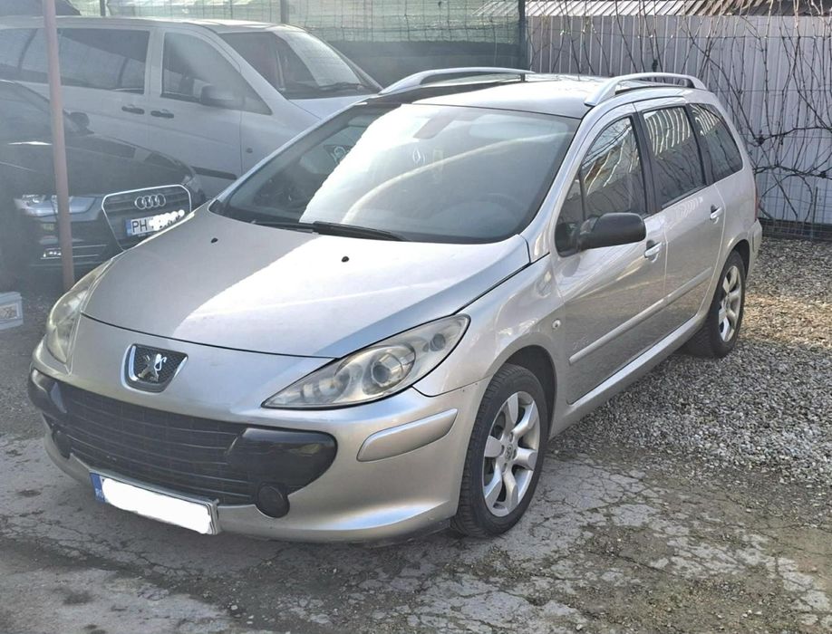 Dezmembrez Peugeot 307 break 1.6hdi