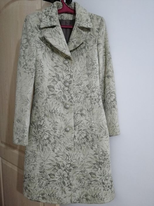 Продам пальто и шубу