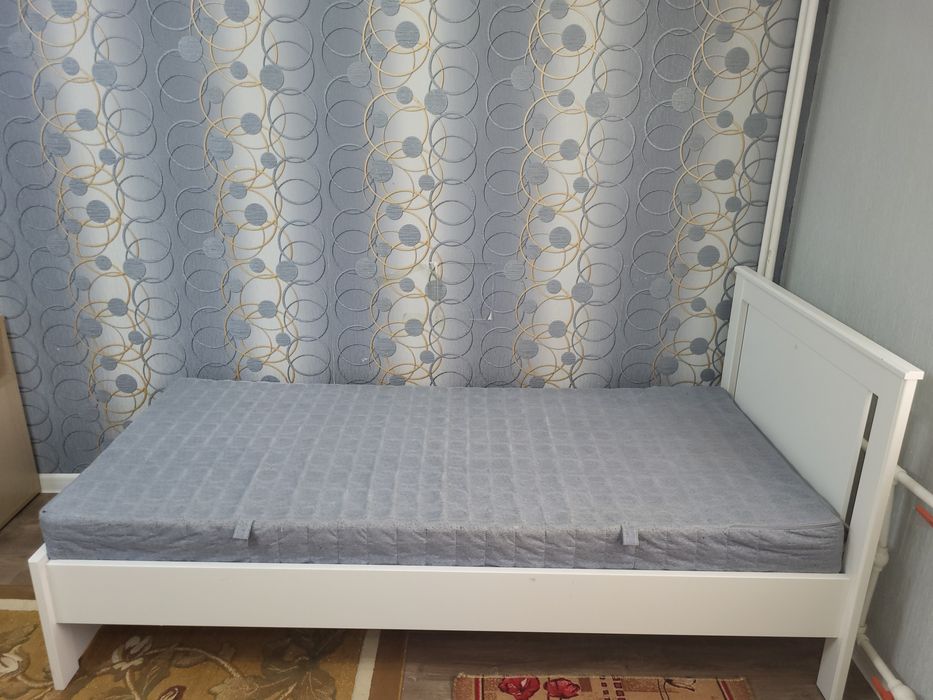 Продаётся односпальная кровать