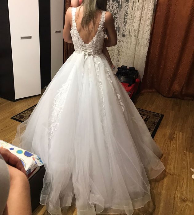 Vând rochie de mireasa superba