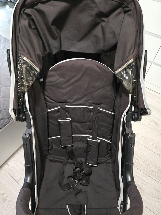 Количка Hauck в комплект с чанта и два зимни чувала