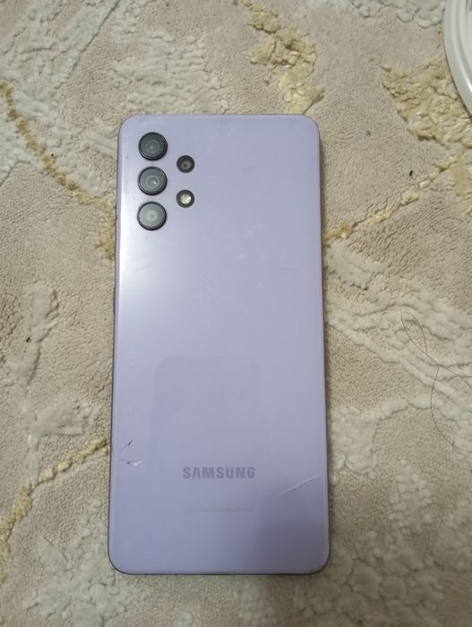 Samsung a 32 telefon
