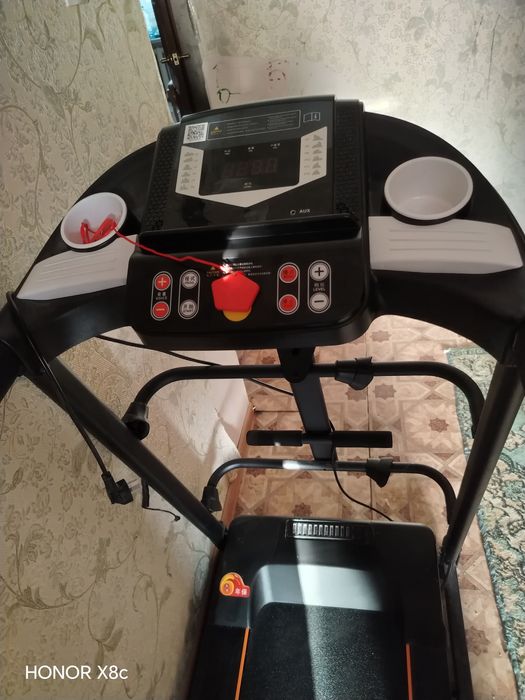 Беговая дорожка электрическая