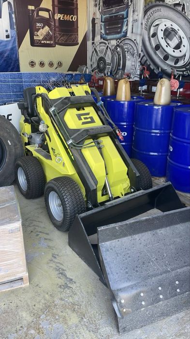 Мини погрузчик с ковшом 130 л (110 см)