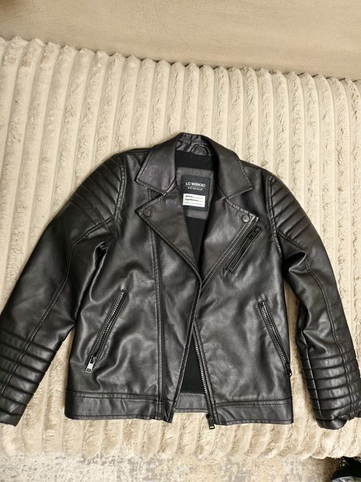 Продаются вещи на мальчика