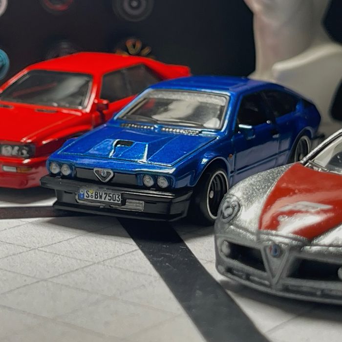 Custom Hot Wheels Alfa Romeo GTV6 3.0