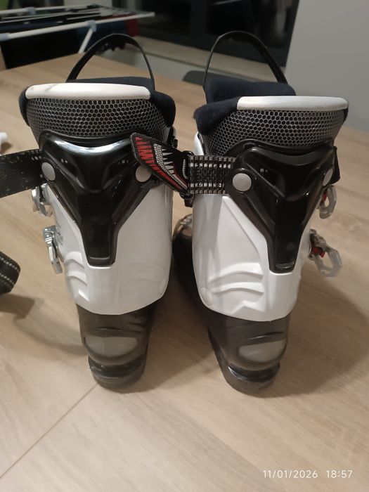 Clapari barbati 270-275