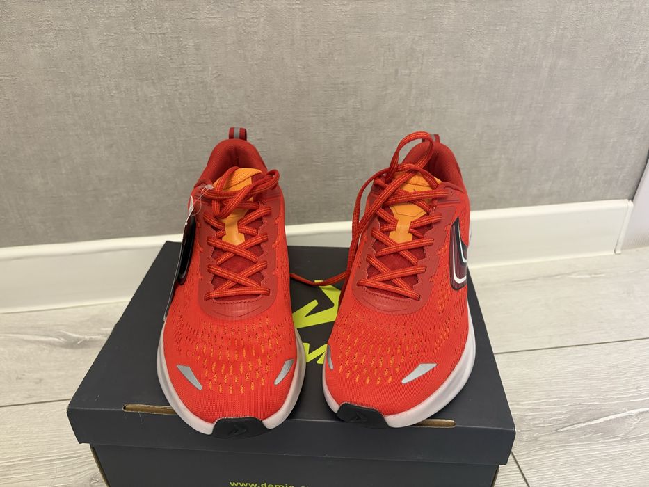 Продам новые кросовки!