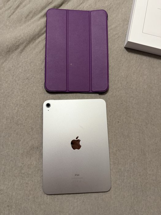 Ipad 10th gen.  Cutie. Schimb garmin