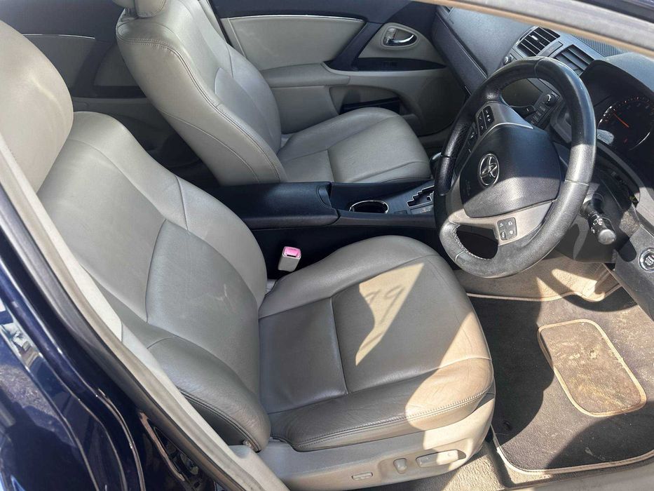 На части - Toyota Avensis 1.8 Valvematic 147 к.с, автоматик