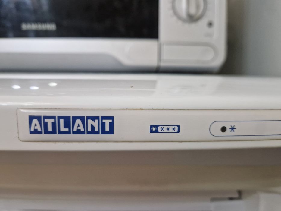 Морозильник  Атлант