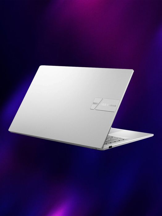 Asus Vivobook 15, R5-7520U, Radeon 610M, 16/512 GB, 15.6" IPS