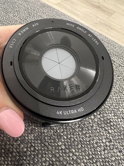 Razer Kiyo Pro Ultra 4K Webcam ca nouă