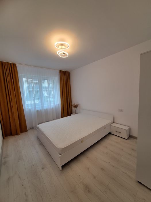 Apartament 3 camere, Brașov, Tractorul