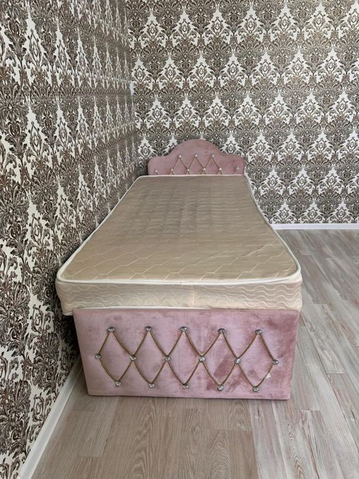 Детская кровать для девочки