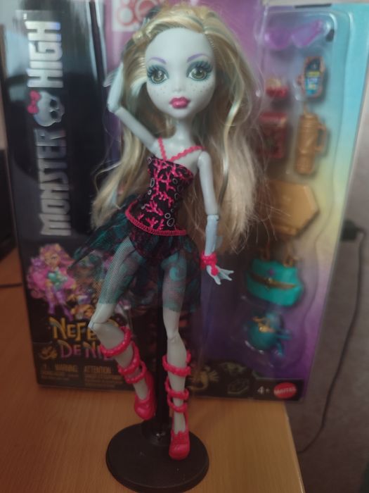 Лагуна монстер хай