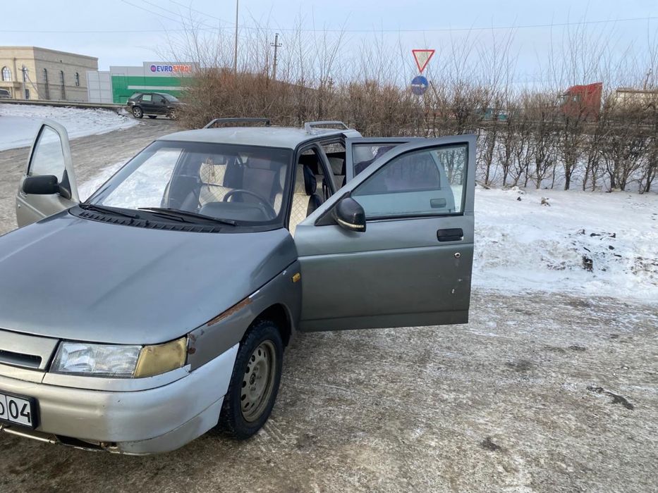 машина Ваз 2111