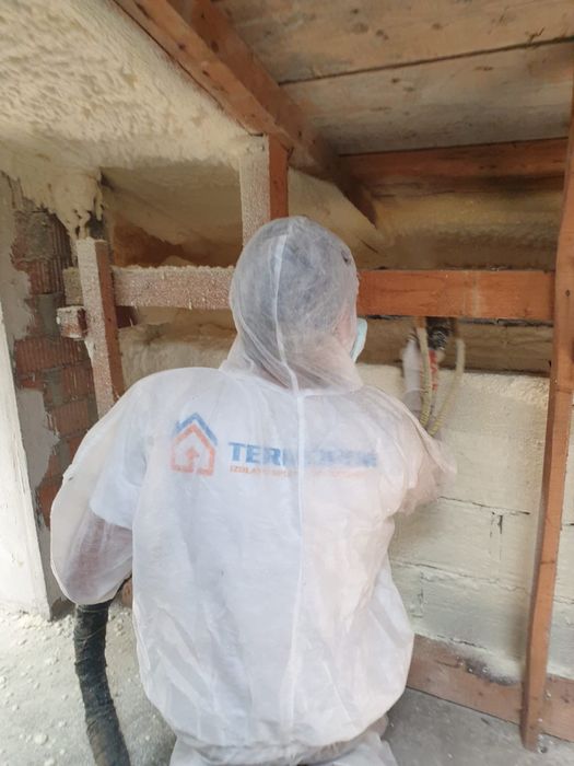 Izolatii spuma poliuretanica/Cele mai mici preturi!