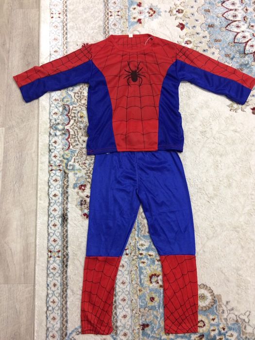 Продам новогодний костюм