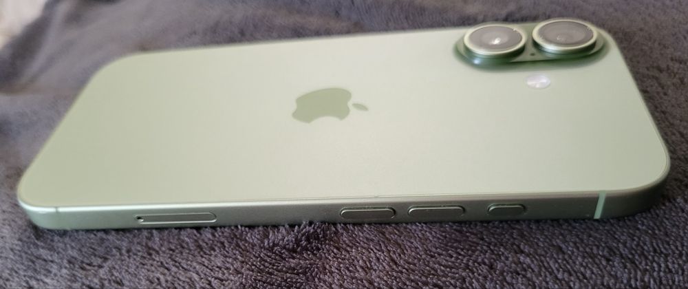 iPhone 17, 256 GB, Зелен