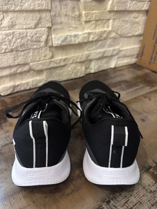 Спортни обувки Under armour