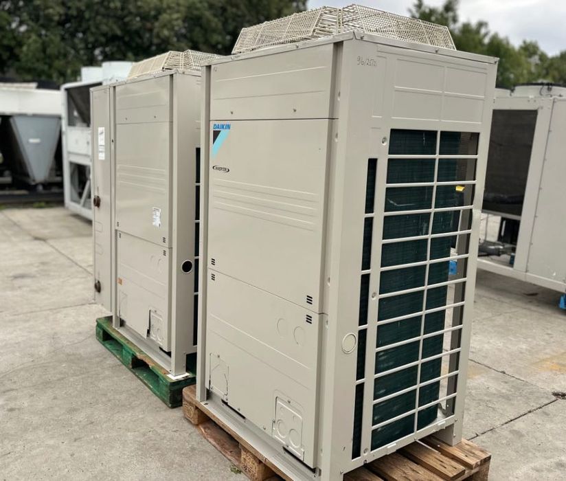 Чиллер DAIKIN EWYQ050CAWP H (50.5 кВ)