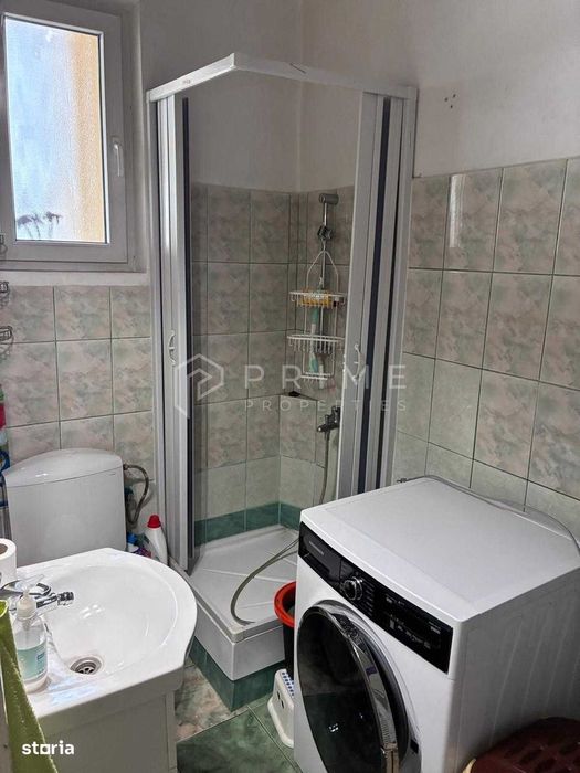 Apartament 3 camere, 80 mp, Ultracentral – Etaj 1, Tavan Înalt (3,9 m)