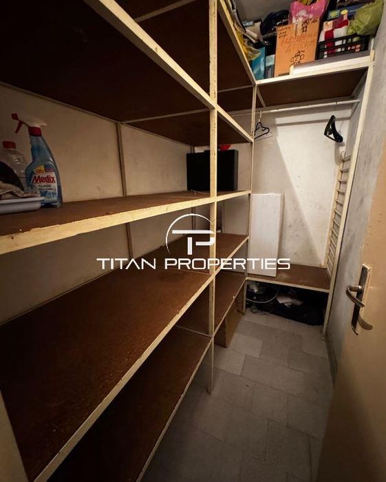 Дава се под наем Двустаен апартамент в Варна, Колхозен пазар - 60 кв.м за 375 € - Снимка #5