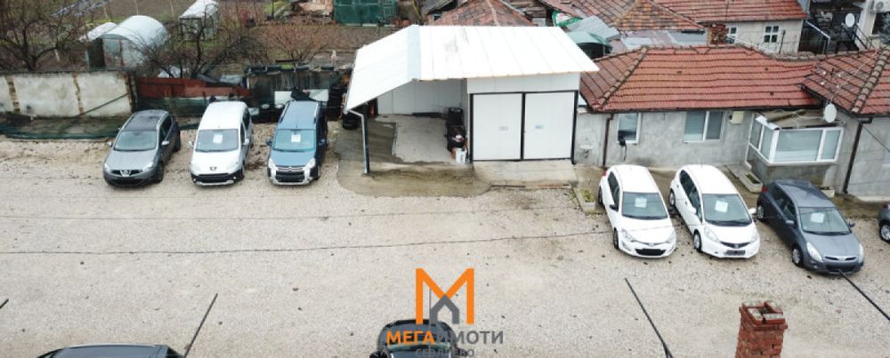 Дава под наем Офиси с Парцел - гр. Севлиево 1000m²