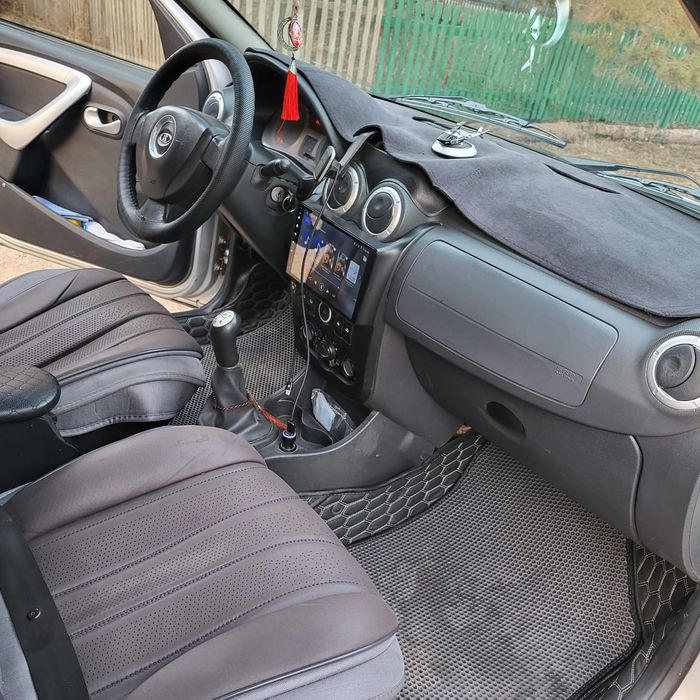 Lada Largus 2014 года