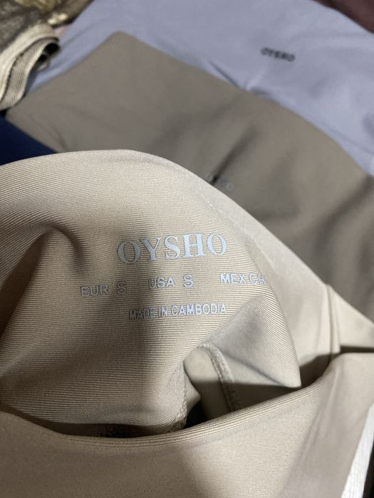 Pantaloni piele, colanti, esarfe