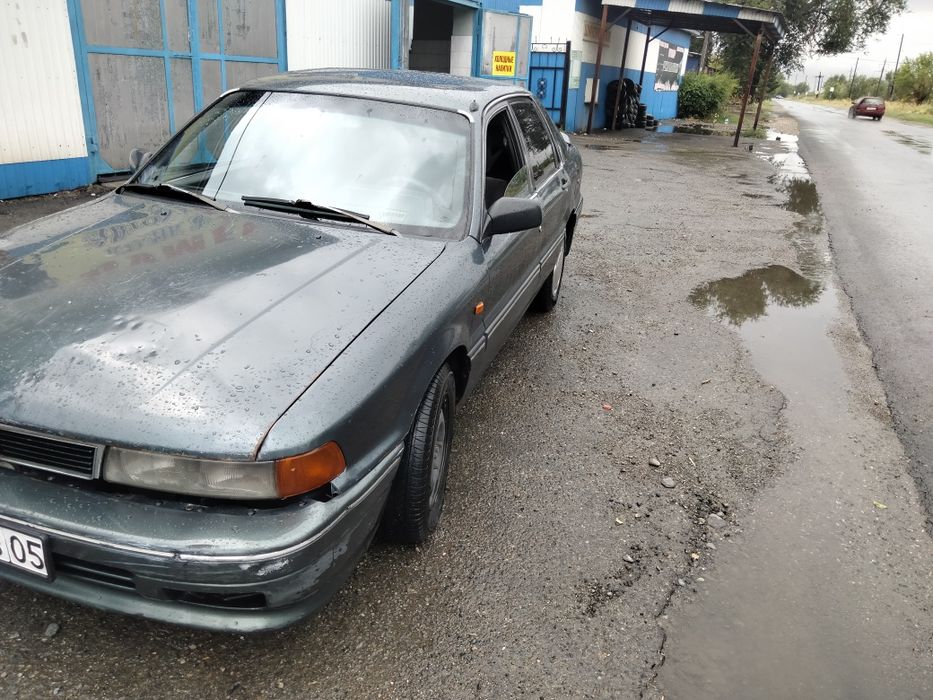 Продам Митсубиси галант