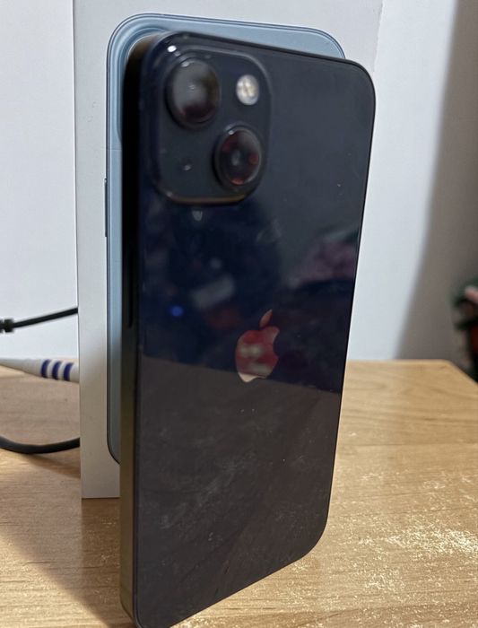Vand Iphone 13 - stare perfecta
