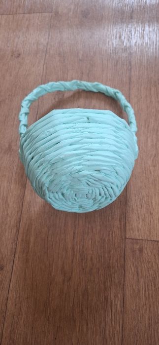 Корзинка декоративная