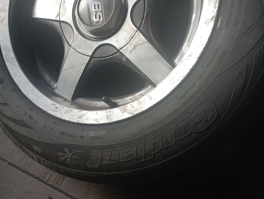 Продам диски вместе с шинами