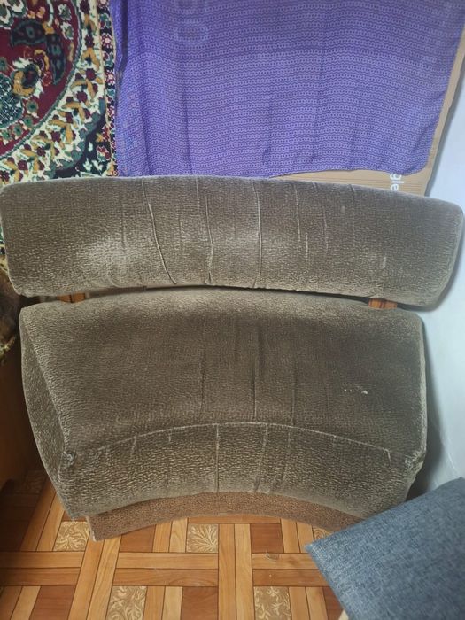 Продам состояние среднее