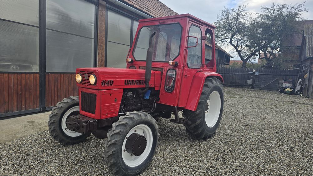 Tractor 4x4 Universal 640 DTC utb fiat