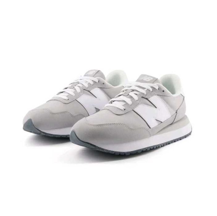 New Balance кроссовки