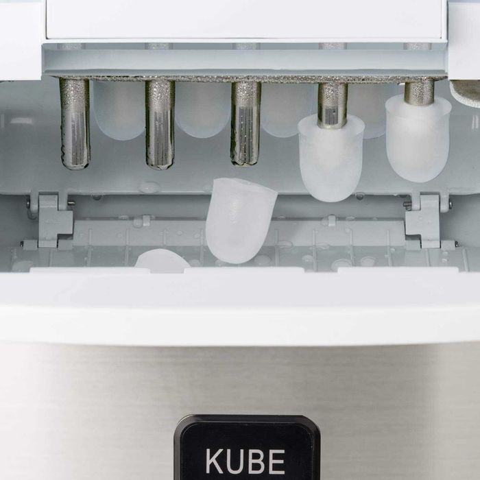 Aparat de făcut cuburi de gheață H.Koenig KB15