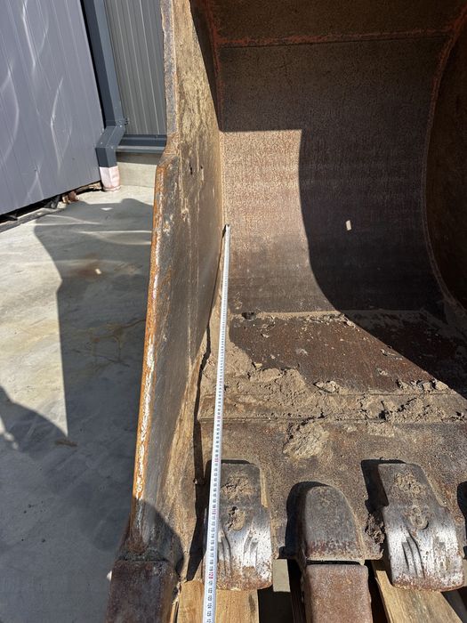 Cupa sapat noua !!ramforsata 1 mc ,excavator 22-26 tone .