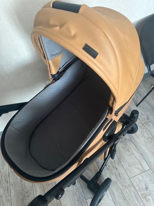 Продам коляску Anex e-type