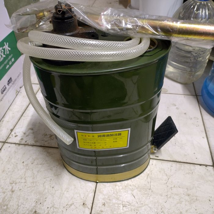 Масло нагнетатель 10литров