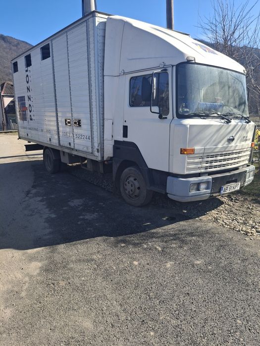 Vând Nissan Eco T100