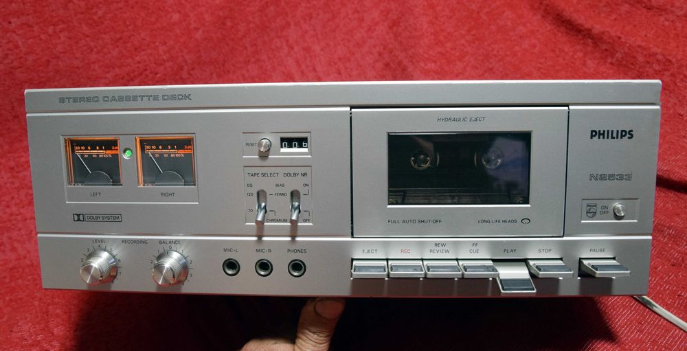 Philips  deck  N2533