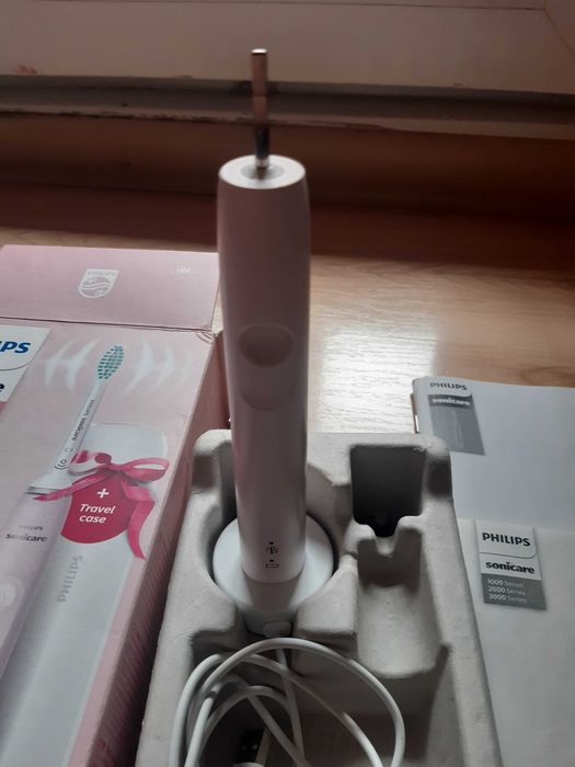 Ел. четка за зъби PHILIPS sonicare 3100 Special Edition